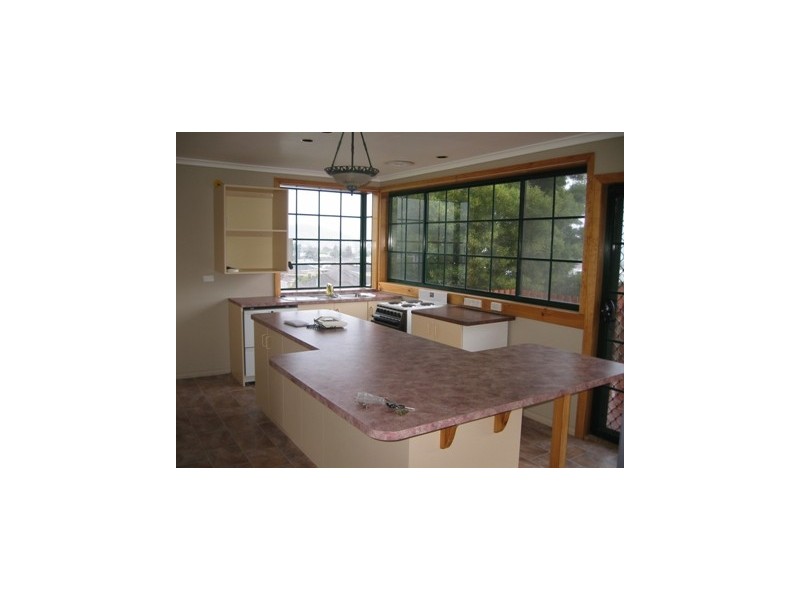 4 Ashton Court, Glenorchy TAS 7010