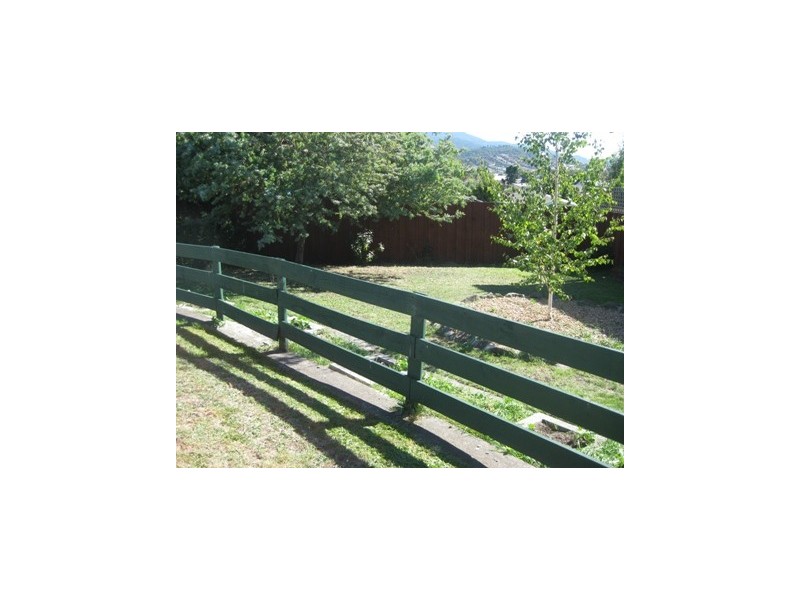 4 Ashton Court, Glenorchy TAS 7010