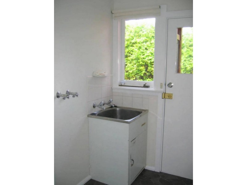 17 Cleve Court, Howrah TAS 7018