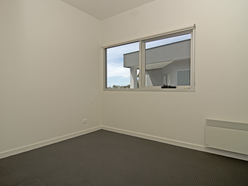 4/245 Churchill Avenue, Sandy Bay TAS 7005