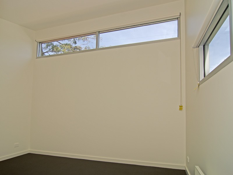 4/245 Churchill Avenue, Sandy Bay TAS 7005