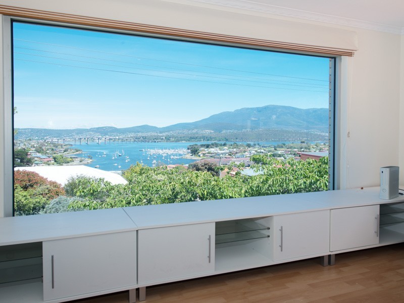 Lindisfarne TAS 7015