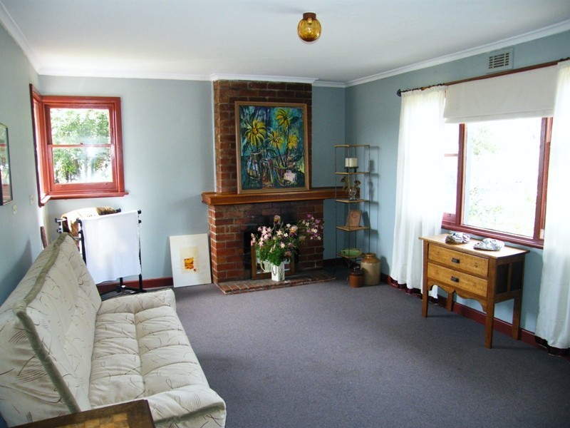 47 Gepp Parade, Derwent Park TAS 7009