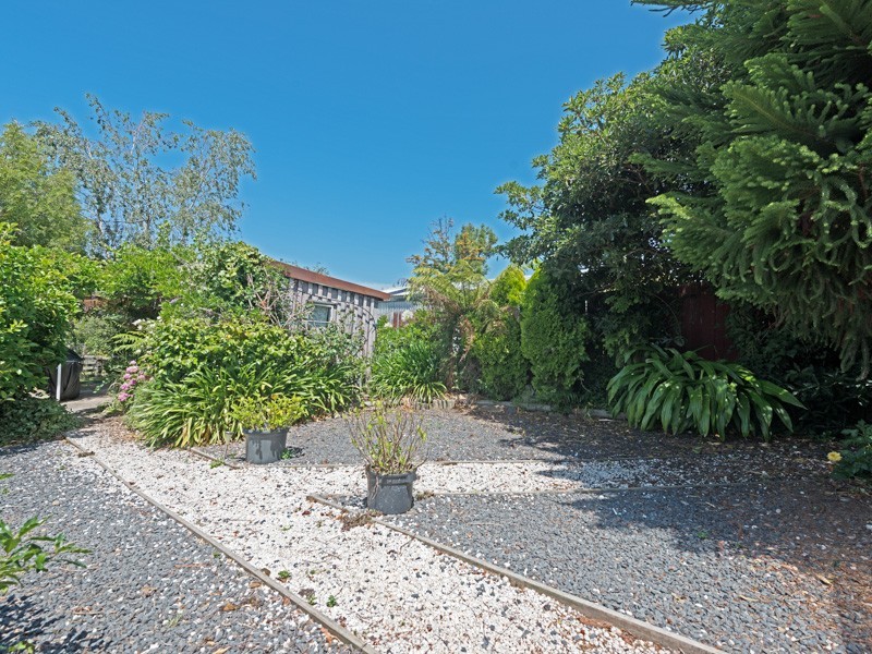 Claremont TAS 7011