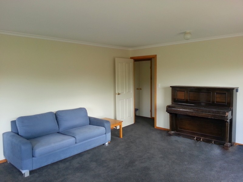 2/30 Saunders Crescent, South Hobart TAS 7004