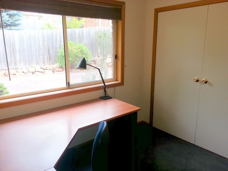 2/30 Saunders Crescent, South Hobart TAS 7004