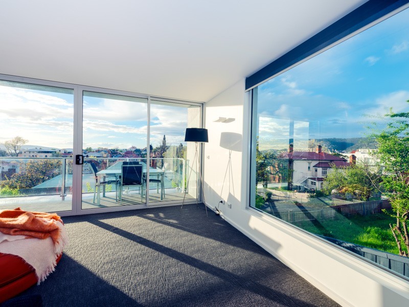 3/4a Ellerslie Road, Battery Point TAS 7004