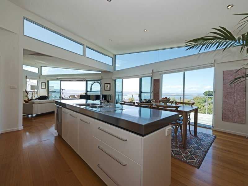 15 Fielding Drive, West Hobart TAS 7000