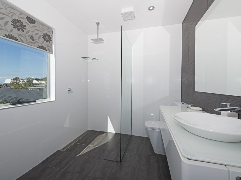 15 Fielding Drive, West Hobart TAS 7000