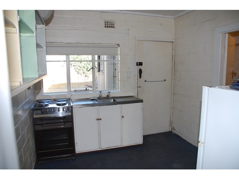 Battery Point TAS 7004