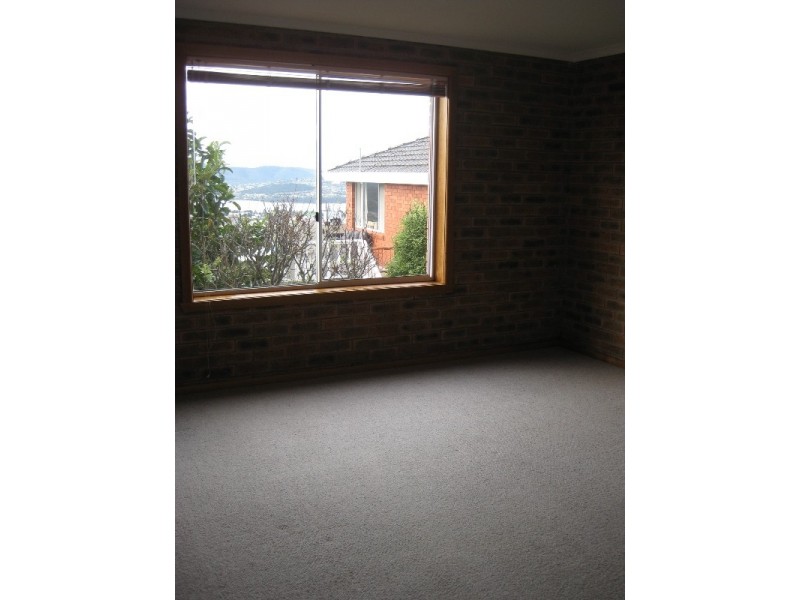 1/9 Rennie Street, West Hobart TAS 7000