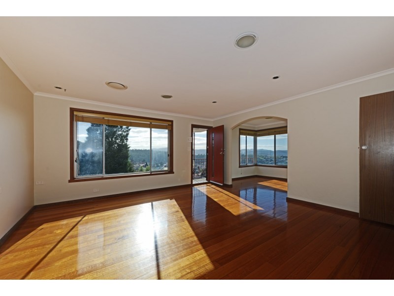 Mount Stuart TAS 7000