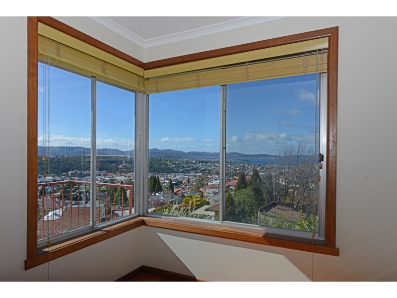 Mount Stuart TAS 7000