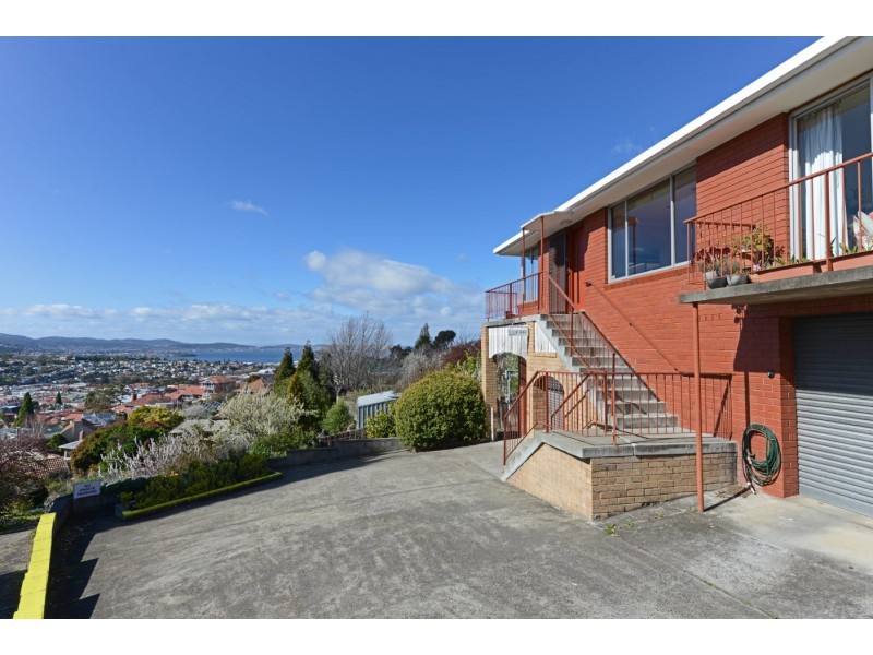 Mount Stuart TAS 7000