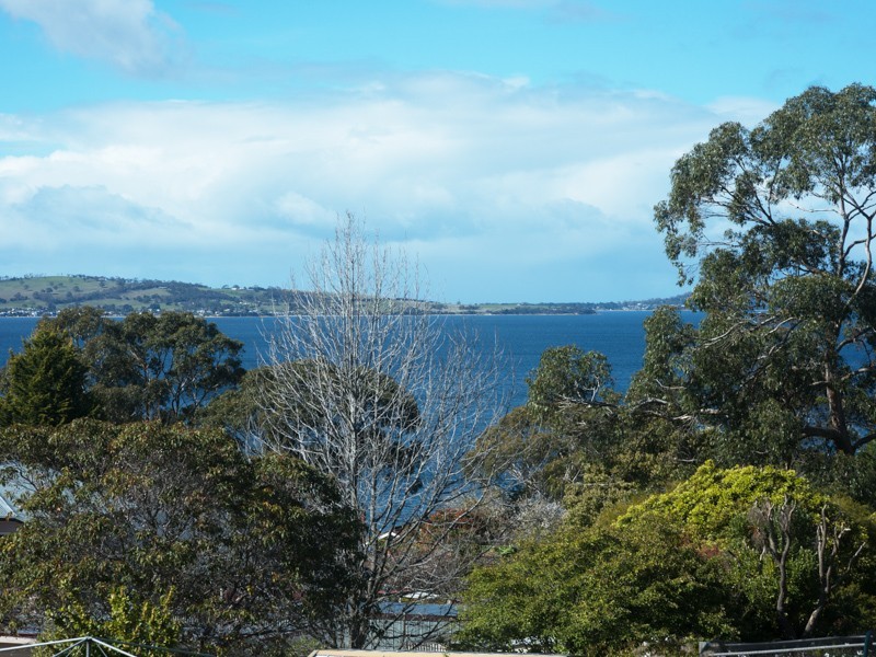Taroona TAS 7053