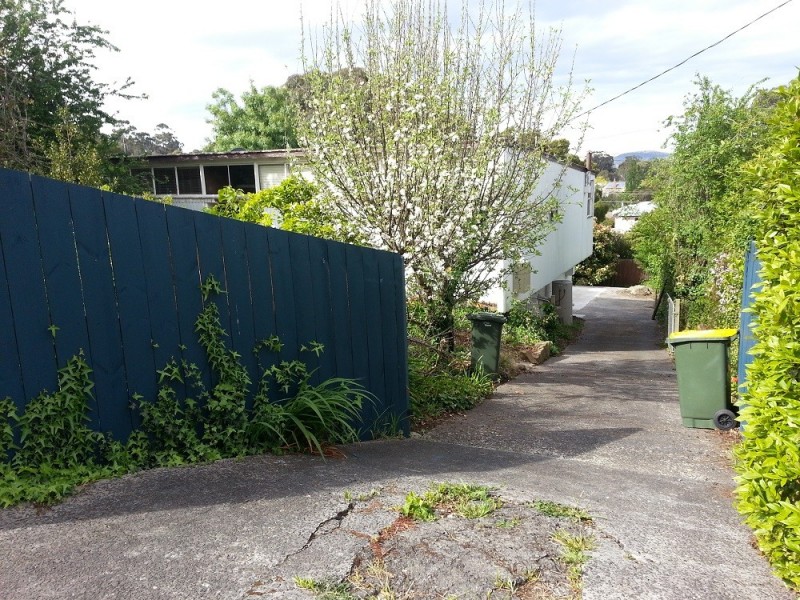 6 Illawong Crescent, Taroona TAS 7053