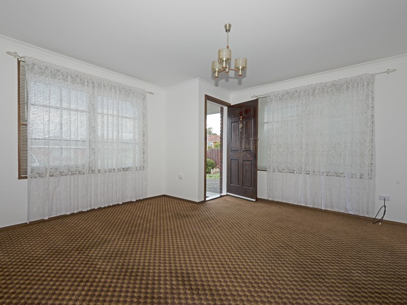 2/4 Walgett Place, Glenorchy TAS 7010