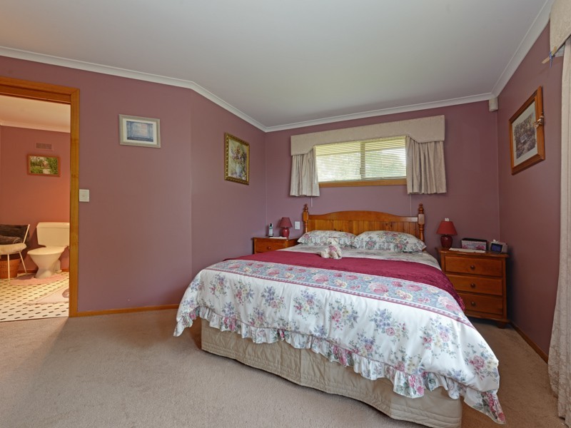 Claremont TAS 7011