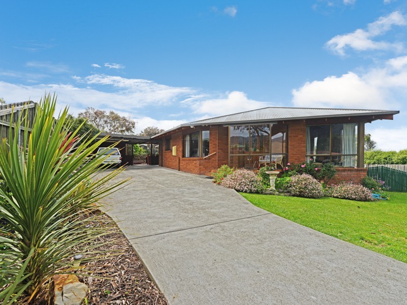 Claremont TAS 7011