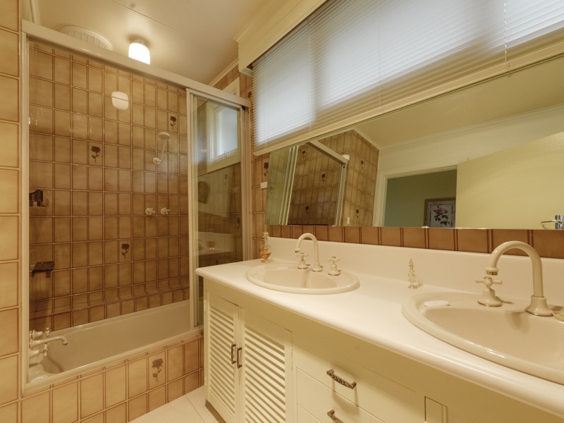 Mount Stuart TAS 7000