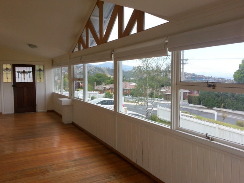 12 Waverley Street, Lenah Valley TAS 7008