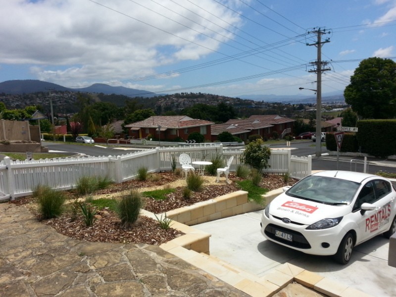 12 Waverley Street, Lenah Valley TAS 7008