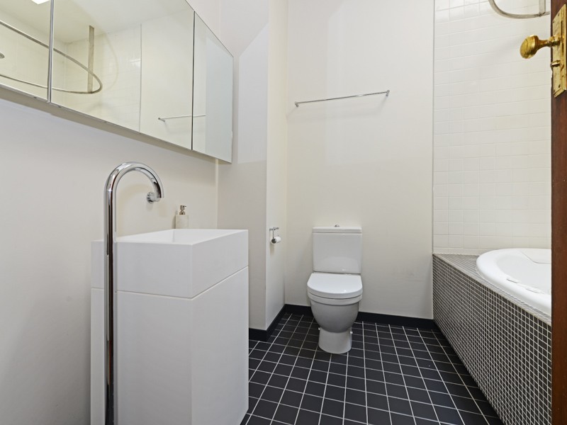 7 Paviour Street, New Town TAS 7008