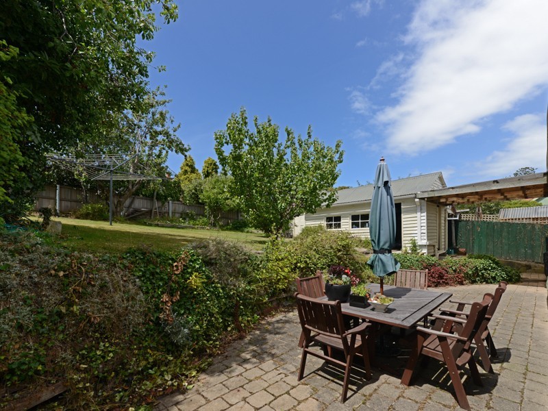 7 Paviour Street, New Town TAS 7008