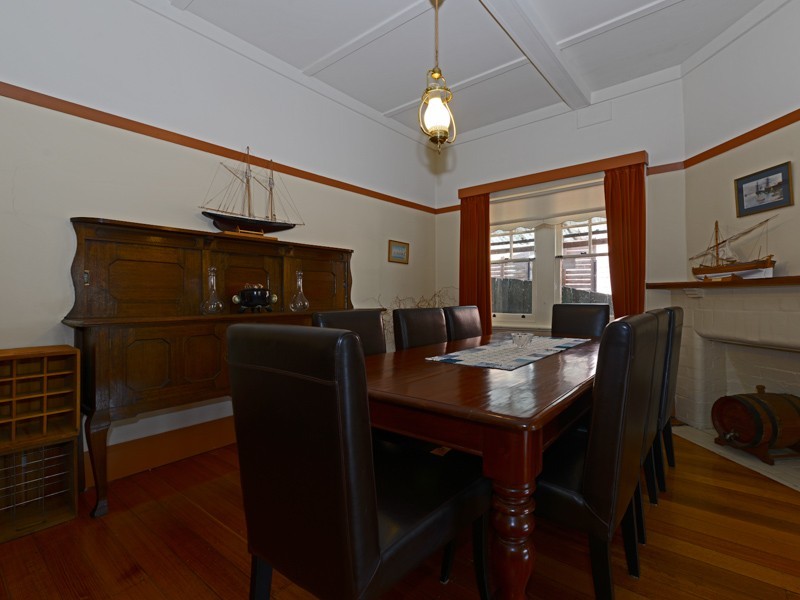 7 Paviour Street, New Town TAS 7008