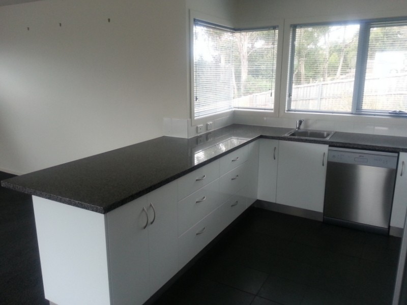 2 Hakea Drive, Tolmans Hill TAS 7007