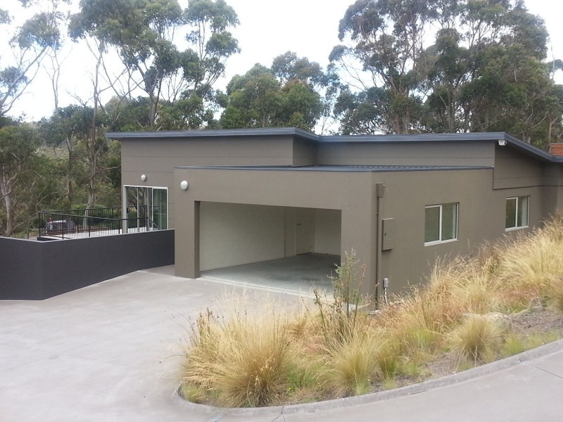 2 Hakea Drive, Tolmans Hill TAS 7007