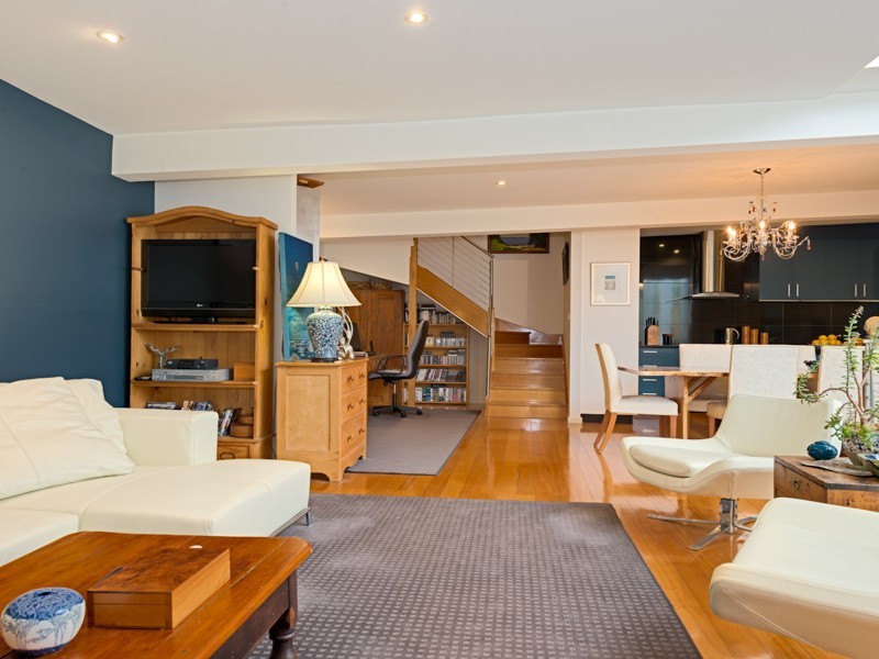 2/55 Wellington Street, North Hobart TAS 7000