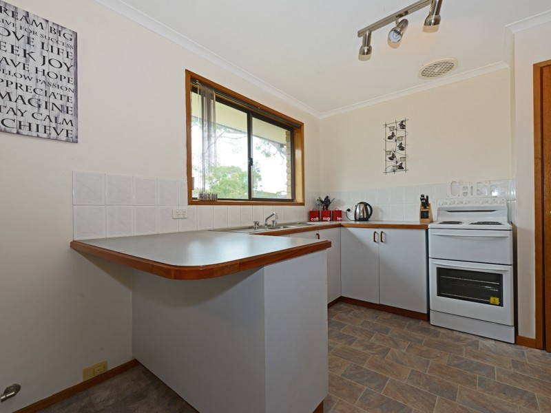 2/15 Godfrey Road, Claremont TAS 7011