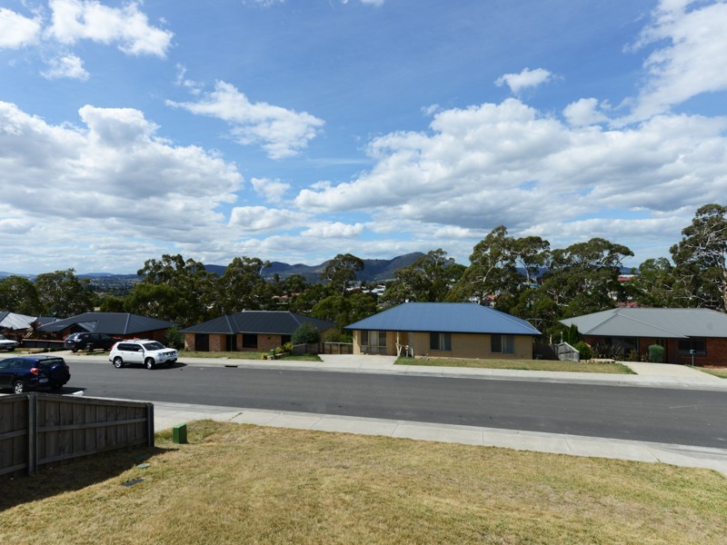 28 Boondar Street, Chigwell TAS 7011