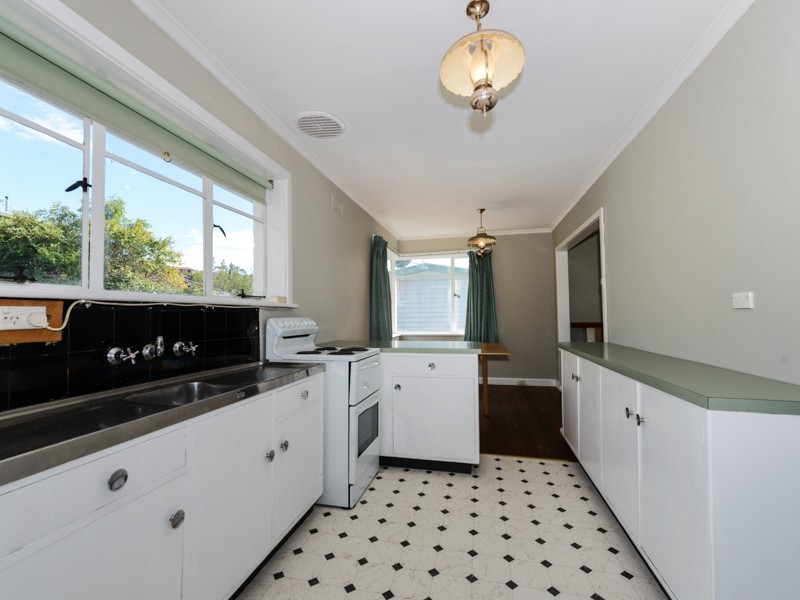 28 Kalang Avenue, Lenah Valley TAS 7008