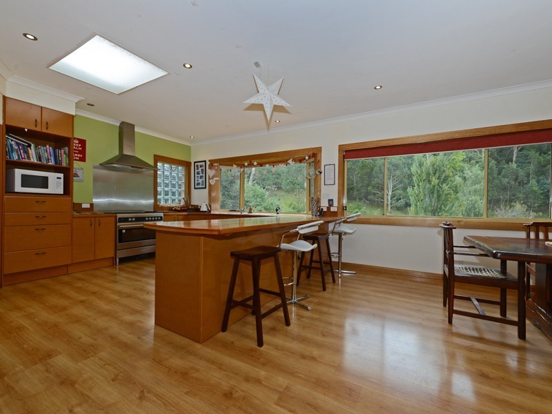 142 Waterworks Road, Dynnyrne TAS 7005