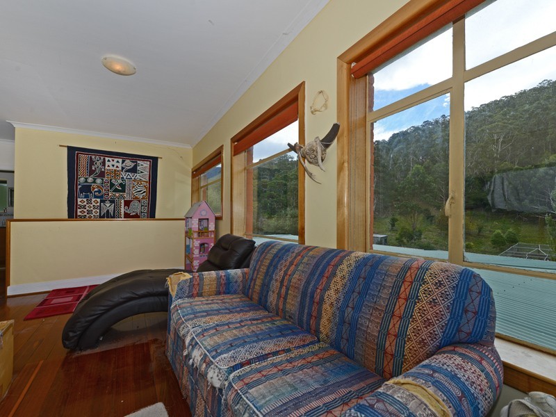 142 Waterworks Road, Dynnyrne TAS 7005