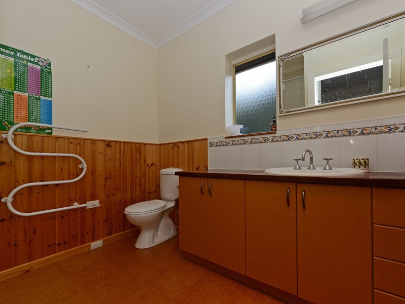 142 Waterworks Road, Dynnyrne TAS 7005