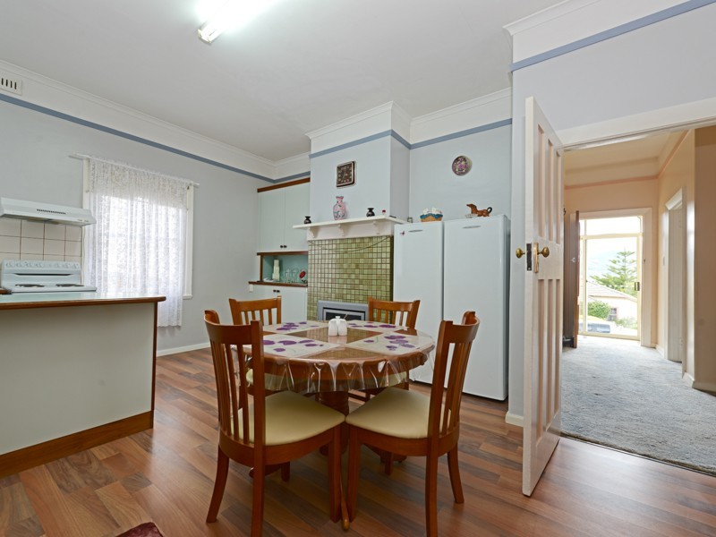 10 Cook Street, Lutana TAS 7009