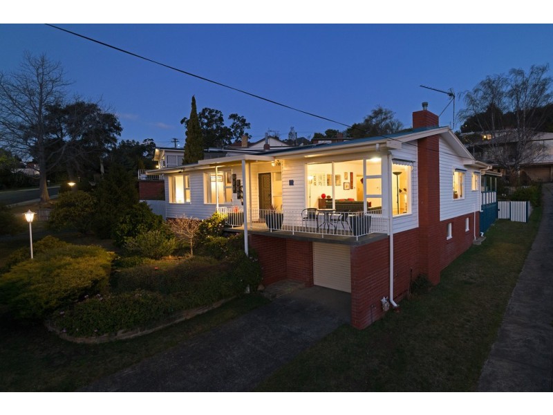 14 Ogilvie Street, Mount Stuart TAS 7000