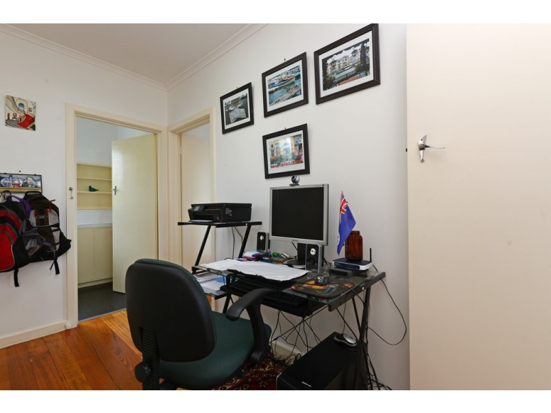 14 Ogilvie Street, Mount Stuart TAS 7000