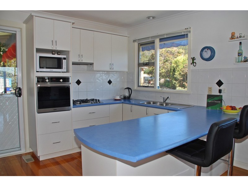 14 Ogilvie Street, Mount Stuart TAS 7000