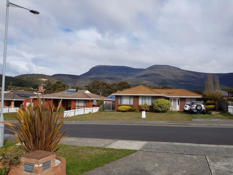 3/14 Calarie Court, Glenorchy TAS 7010