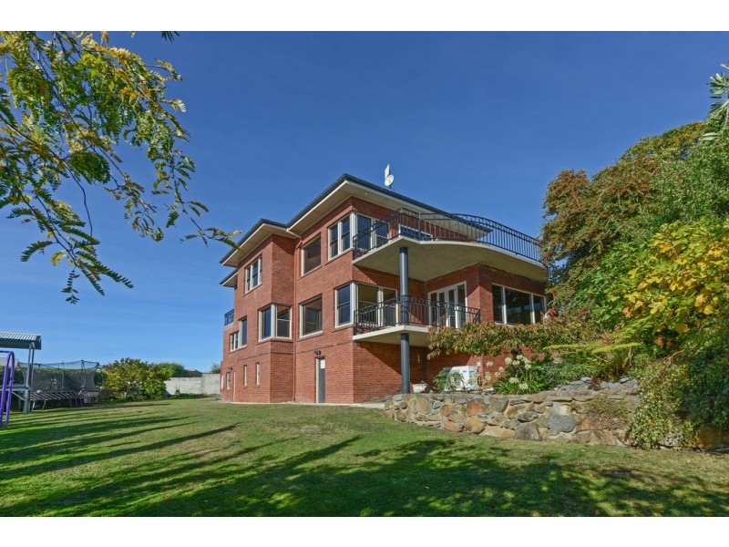 654 Sandy Bay Road, Sandy Bay TAS 7005