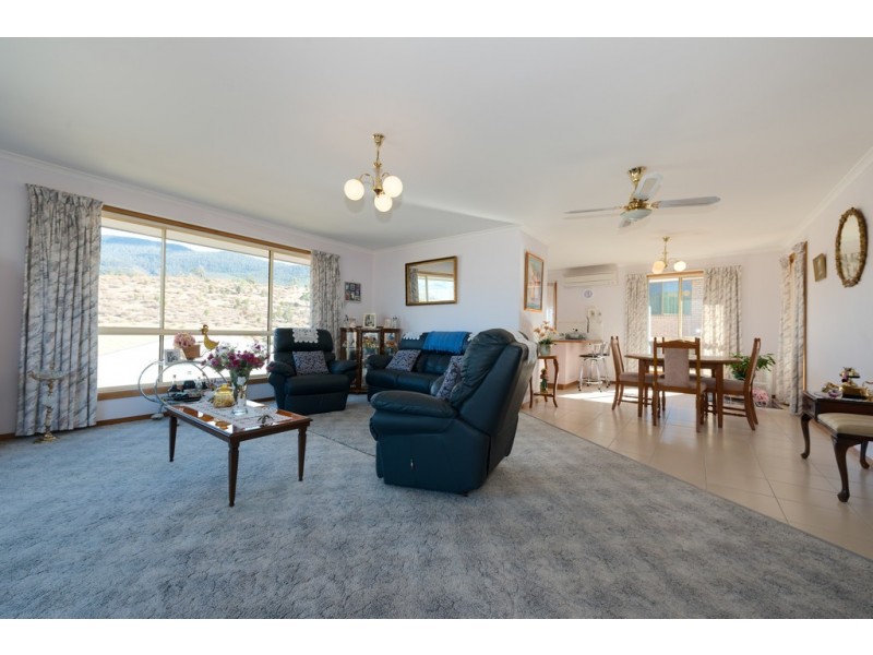 2/5 Chatterton Court, Claremont TAS 7011