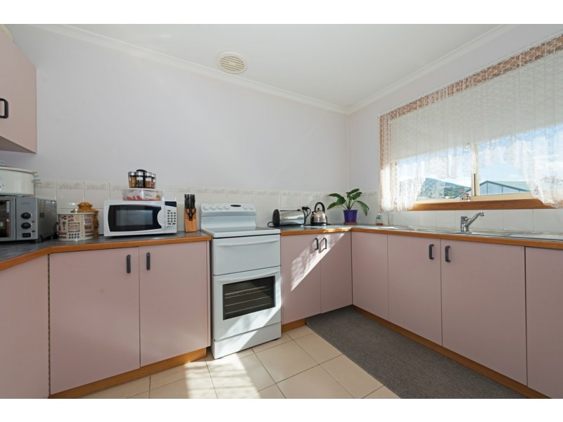 2/5 Chatterton Court, Claremont TAS 7011