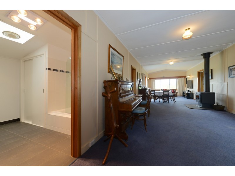 234 White Kangaroo Road, Campania TAS 7026