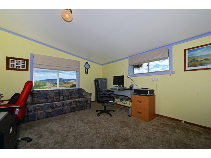 234 White Kangaroo Road, Campania TAS 7026