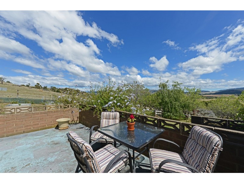 234 White Kangaroo Road, Campania TAS 7026