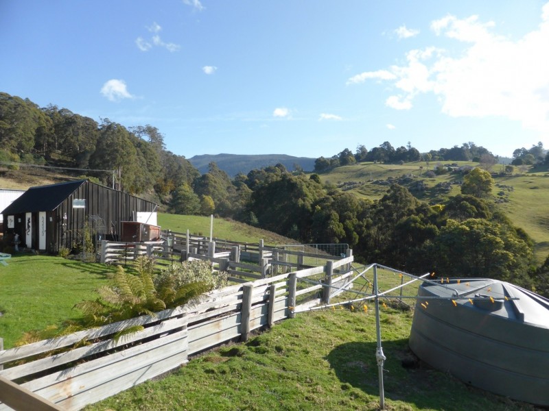 130 The Avenue, Ellendale TAS 7140